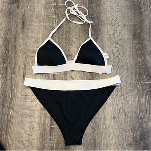 Abercrombie & Fitch Black and White Triangle Bikini